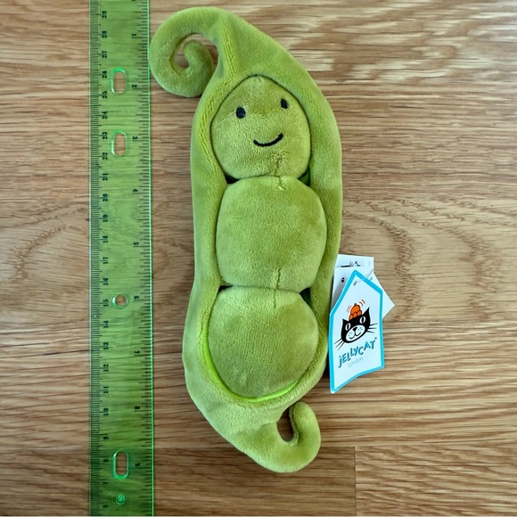 Jellycat Vivacious Pea NWT Retired - Picture 2 of 4